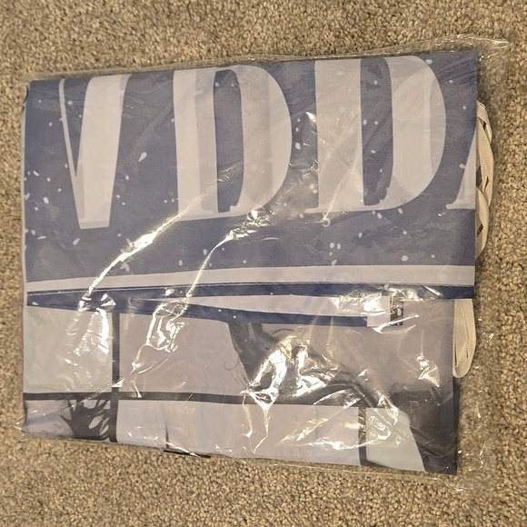 Taylor Swift Wall Tapestry 150X100 - Picture 2 of 2